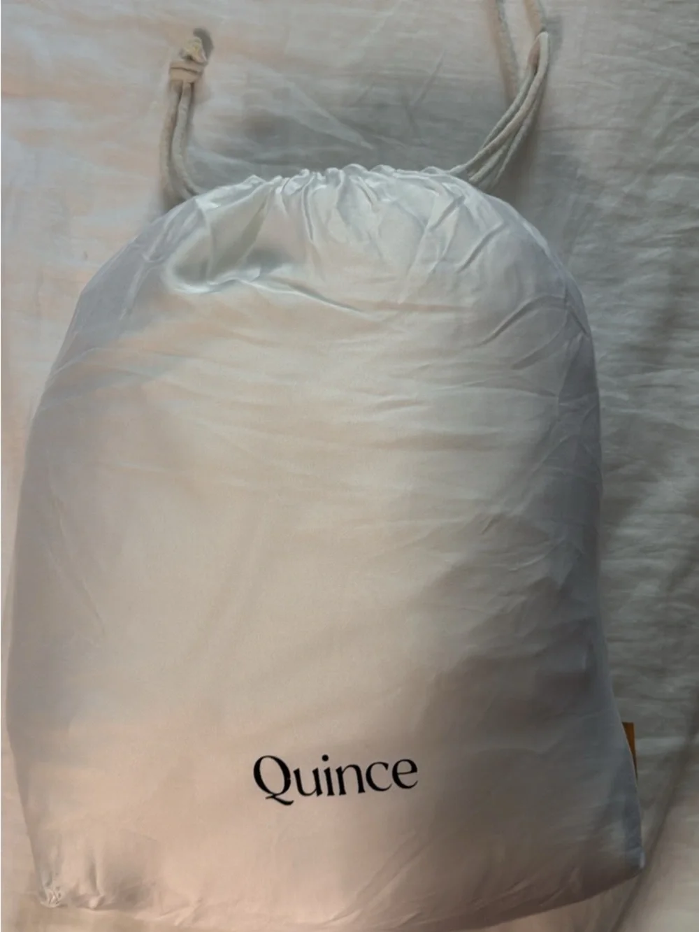 Quince White King Bamboo Duvet with Shams & Dustbag